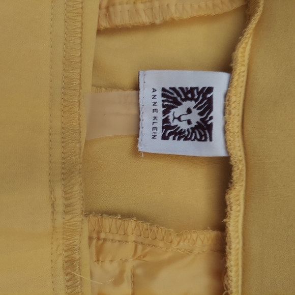 Anne Klien Slacks - Picture 2 of 6